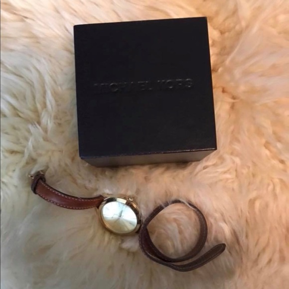 Michael Kors double leather band watch